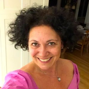 Meet your Posher, Lisa